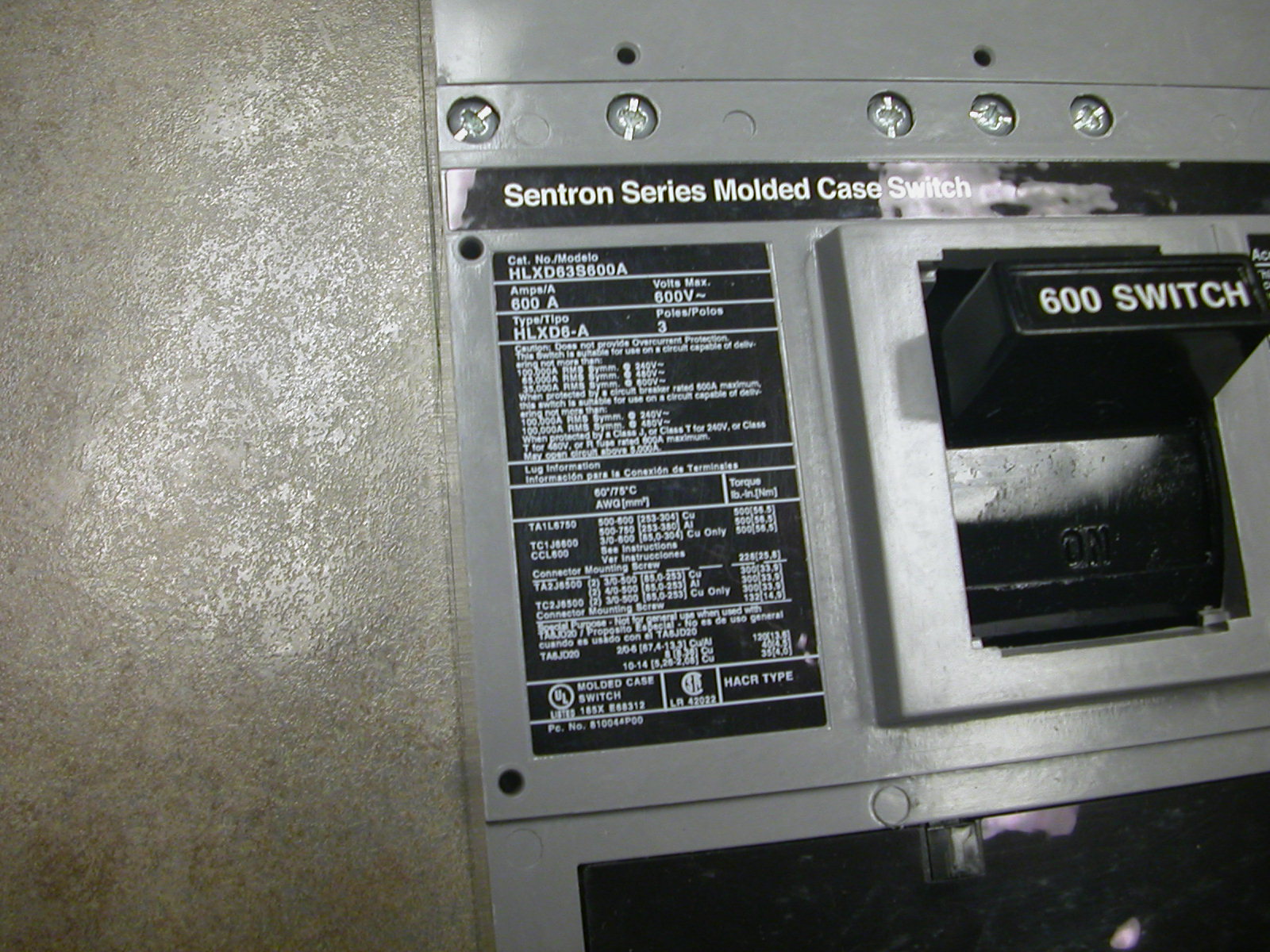 Siemens Sentron 600 Amp 3 phase circuit breaker (Non-Automatic Switch)