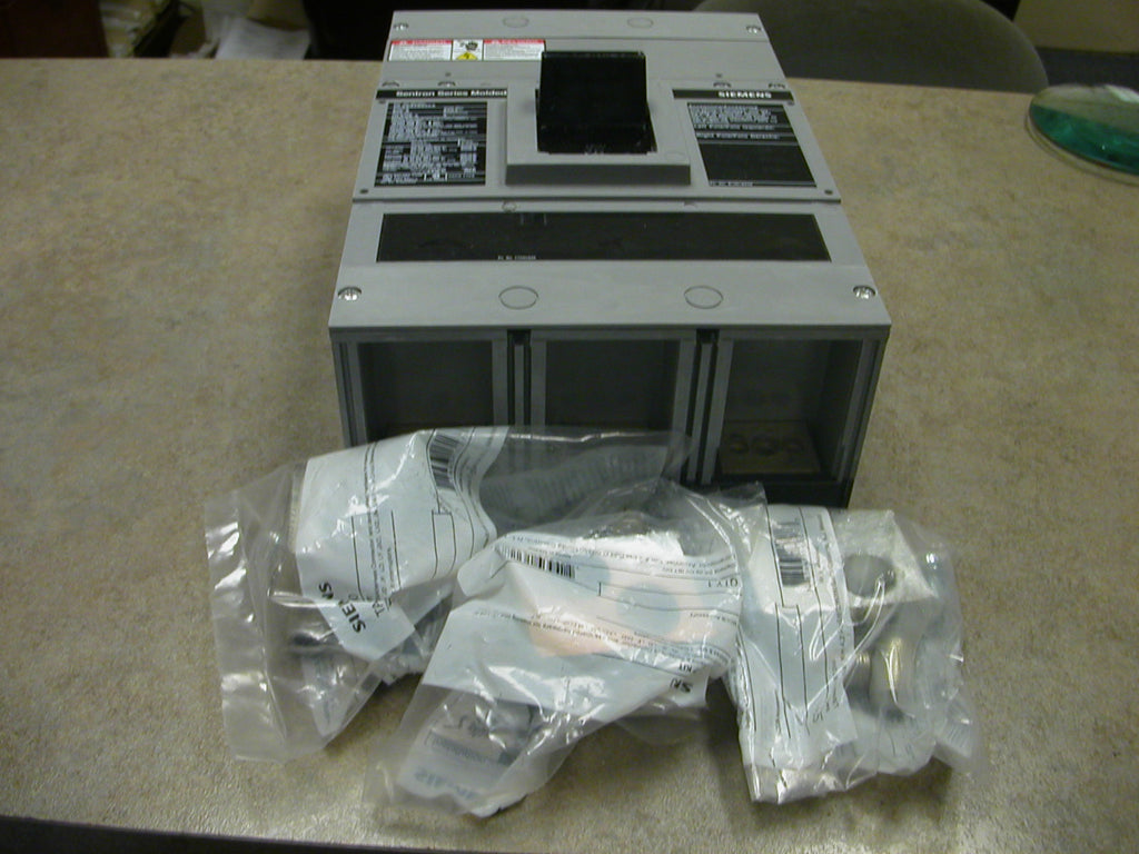 Siemens Sentron 600 Amp 3 phase circuit breaker (Non-Automatic Switch)