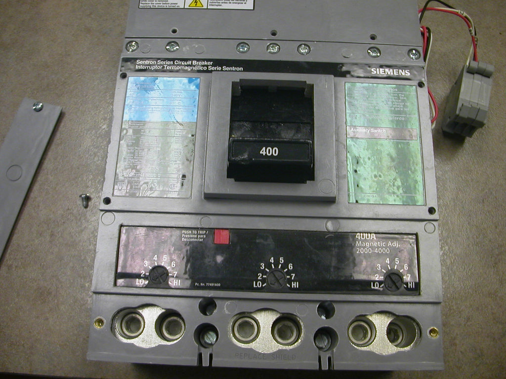 Siemens 3 phase 240 Volt 400 Amp circuit breaker